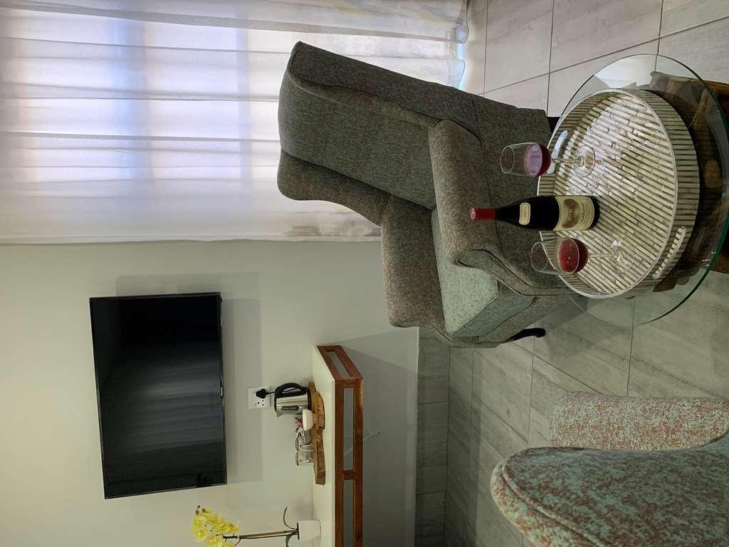 ホテル Ecolux Mozambique Marracuene 部屋 写真